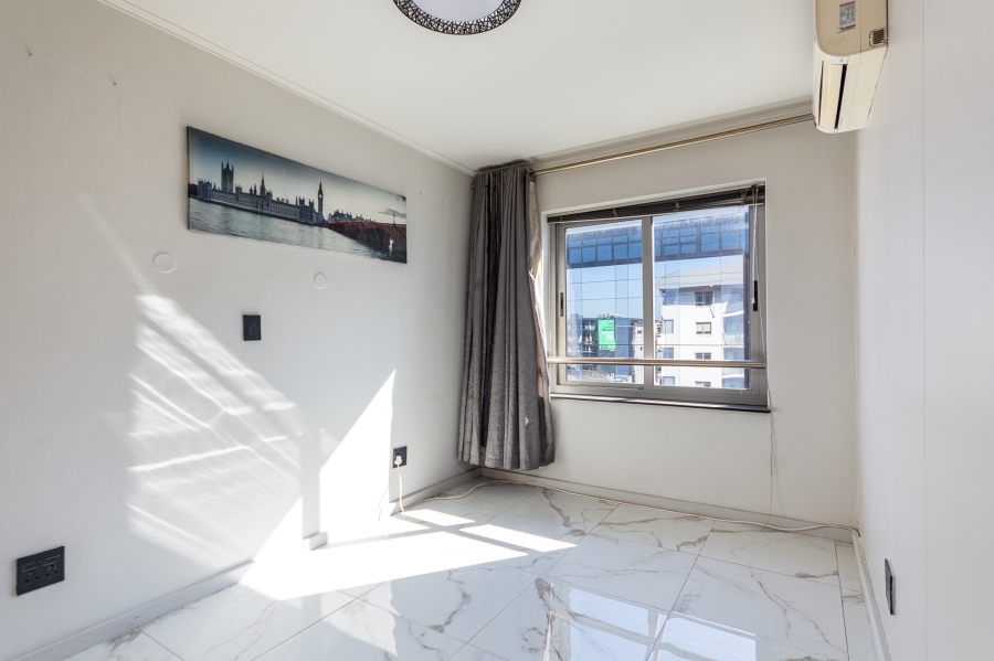 1 Bedroom Property for Sale in Claremont Upper Western Cape
